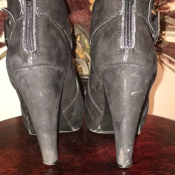 Guess by Guess - Picture 4 of 7